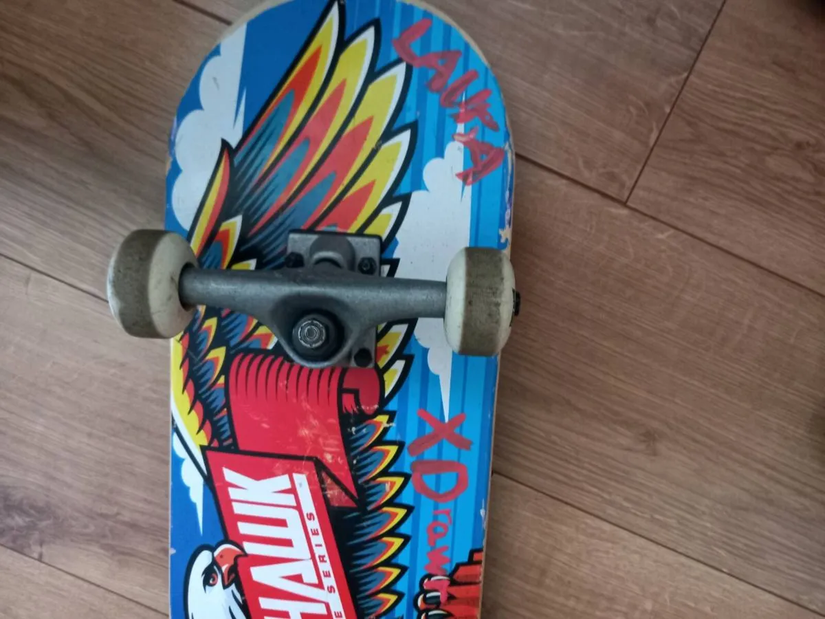 Skateboard - Image 3