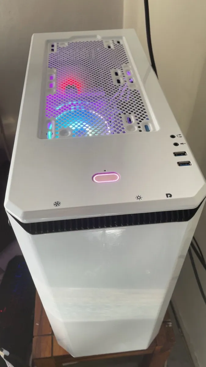 Gaming PC - Image 1