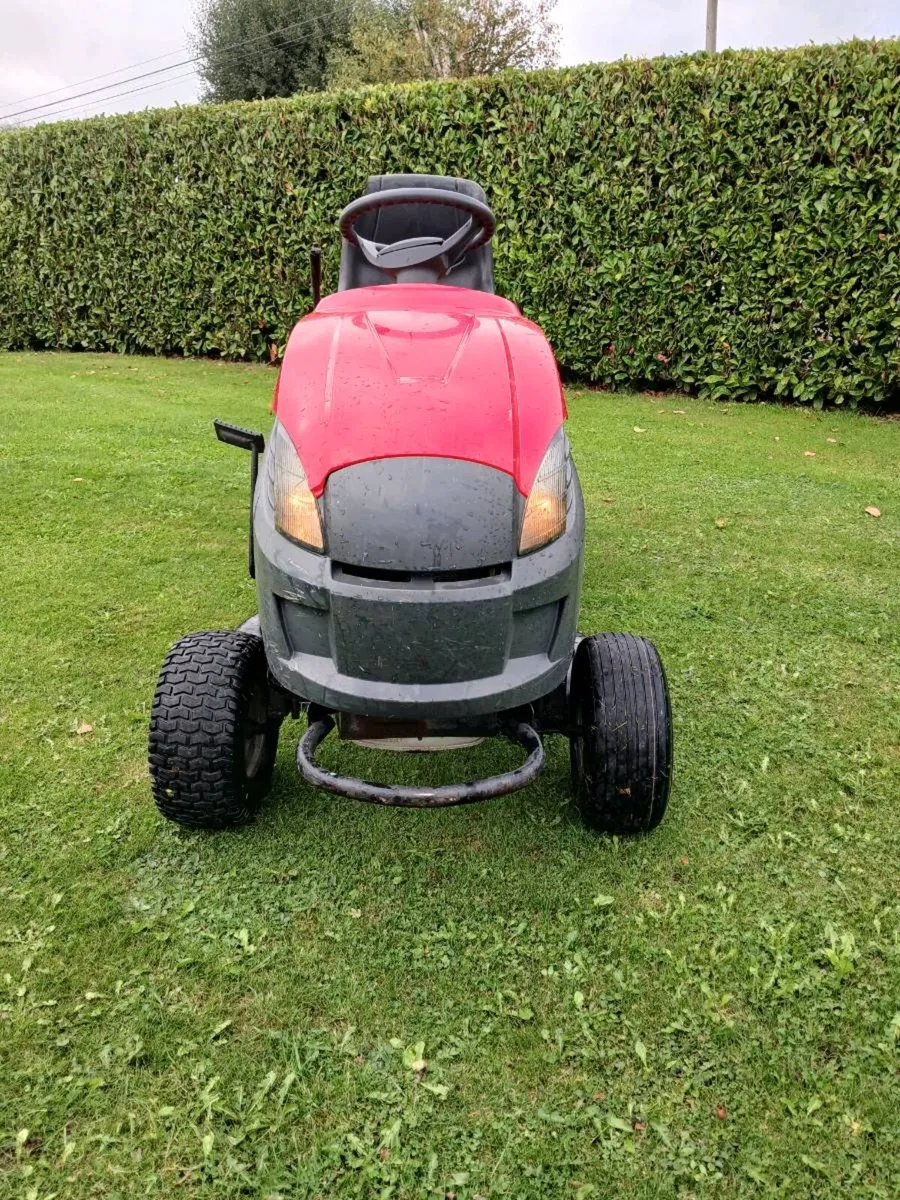 Castlegarden hydrostatic 15.5hp Briggs - Image 3