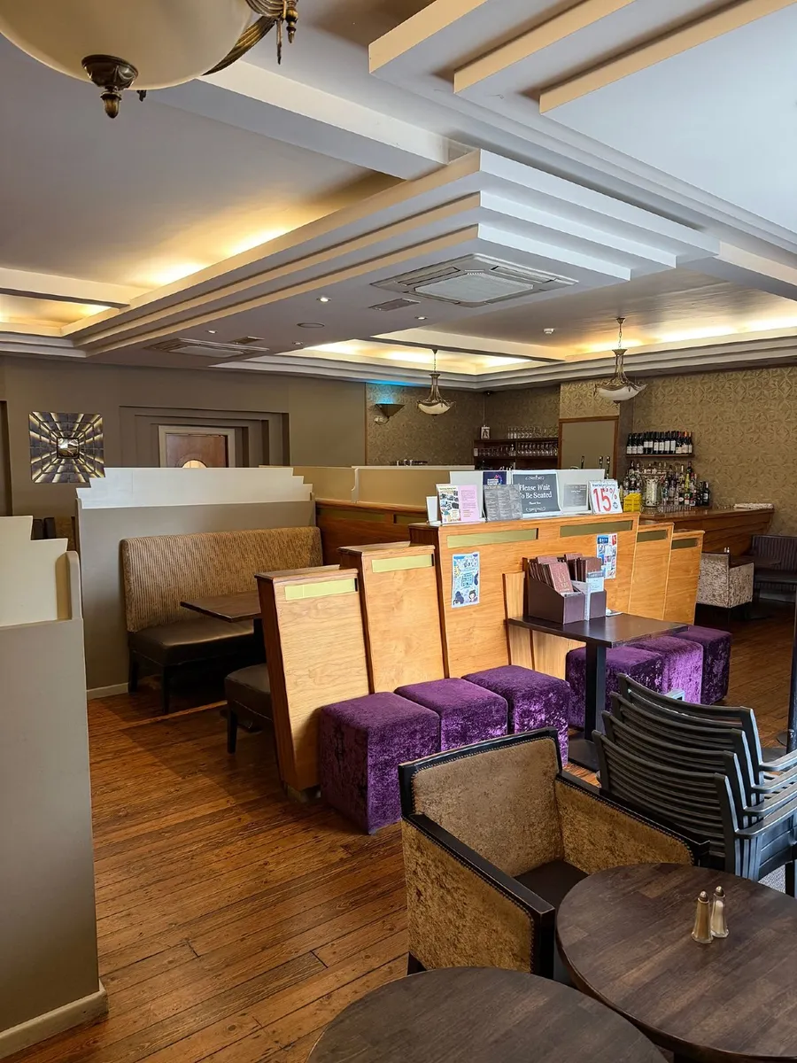 Restaurant Chairs, Benches, Tables, Partitions - Image 4