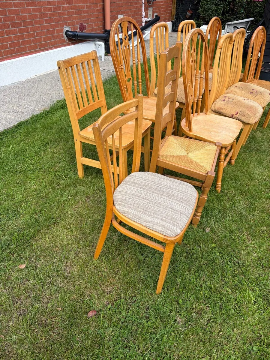 random kitchen chairs bundle - Image 3