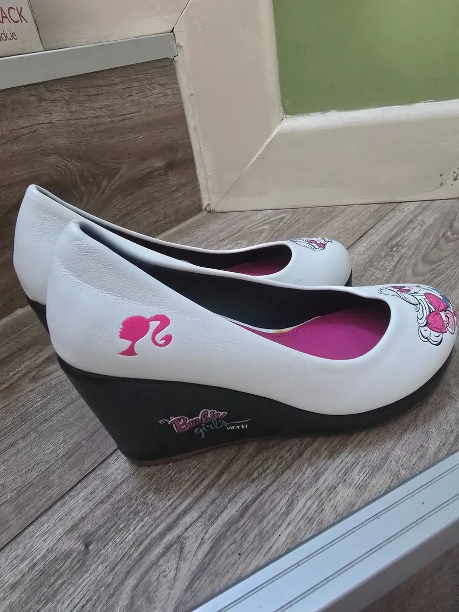 Girl's shoes - Image 2