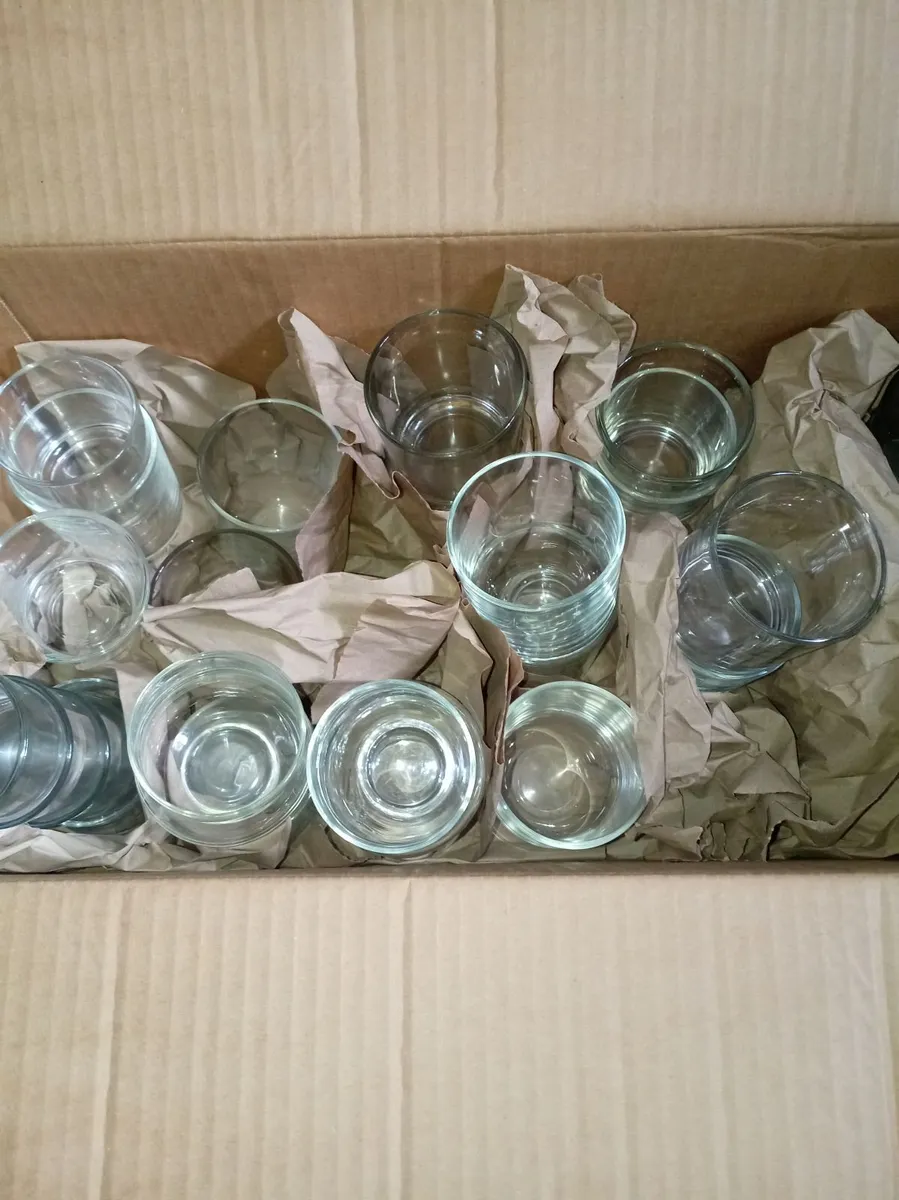 Glassware - Image 1