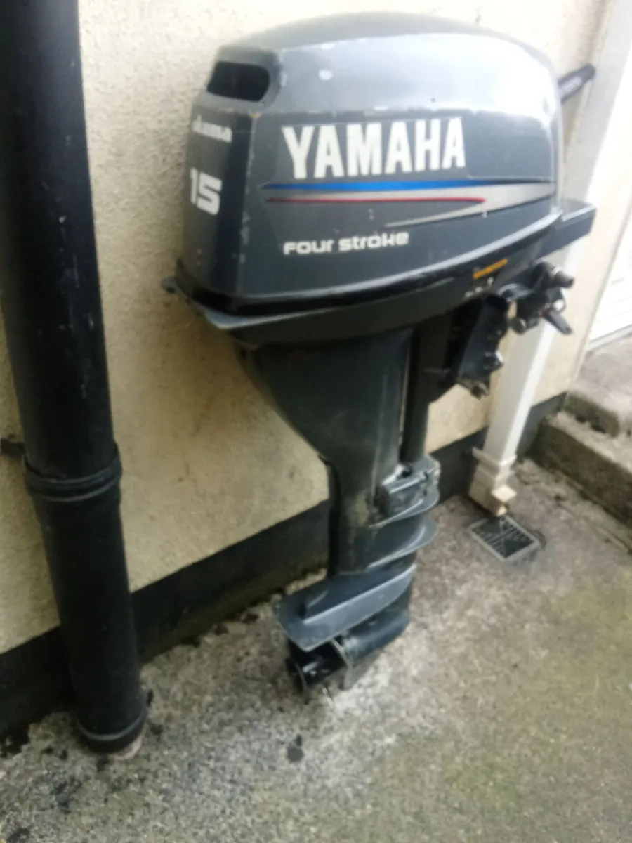 4-stroke outboard YAMAHA-15 hp - Image 1