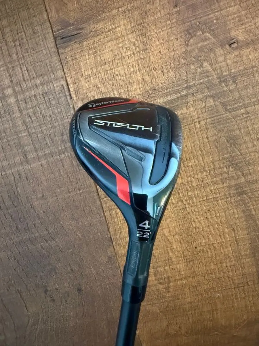 TaylorMade Stealth 4 Hybrid 22degree. Stiff KBS Shaft - Image 1