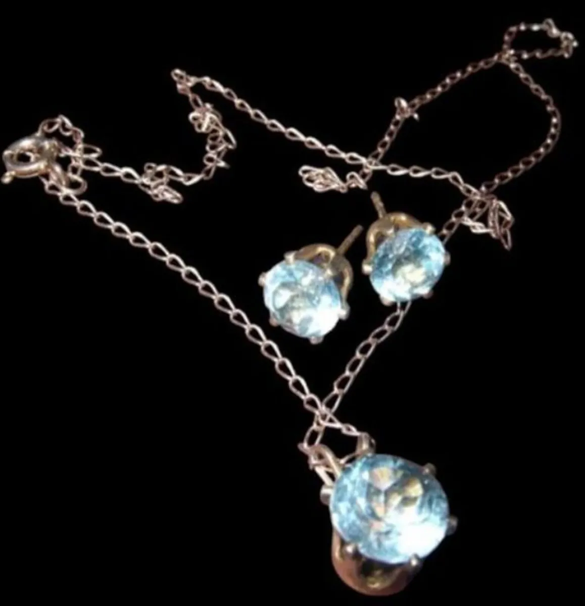 Pristine Vintage Hallmarked Silver/Topaz Trilogy - Image 4