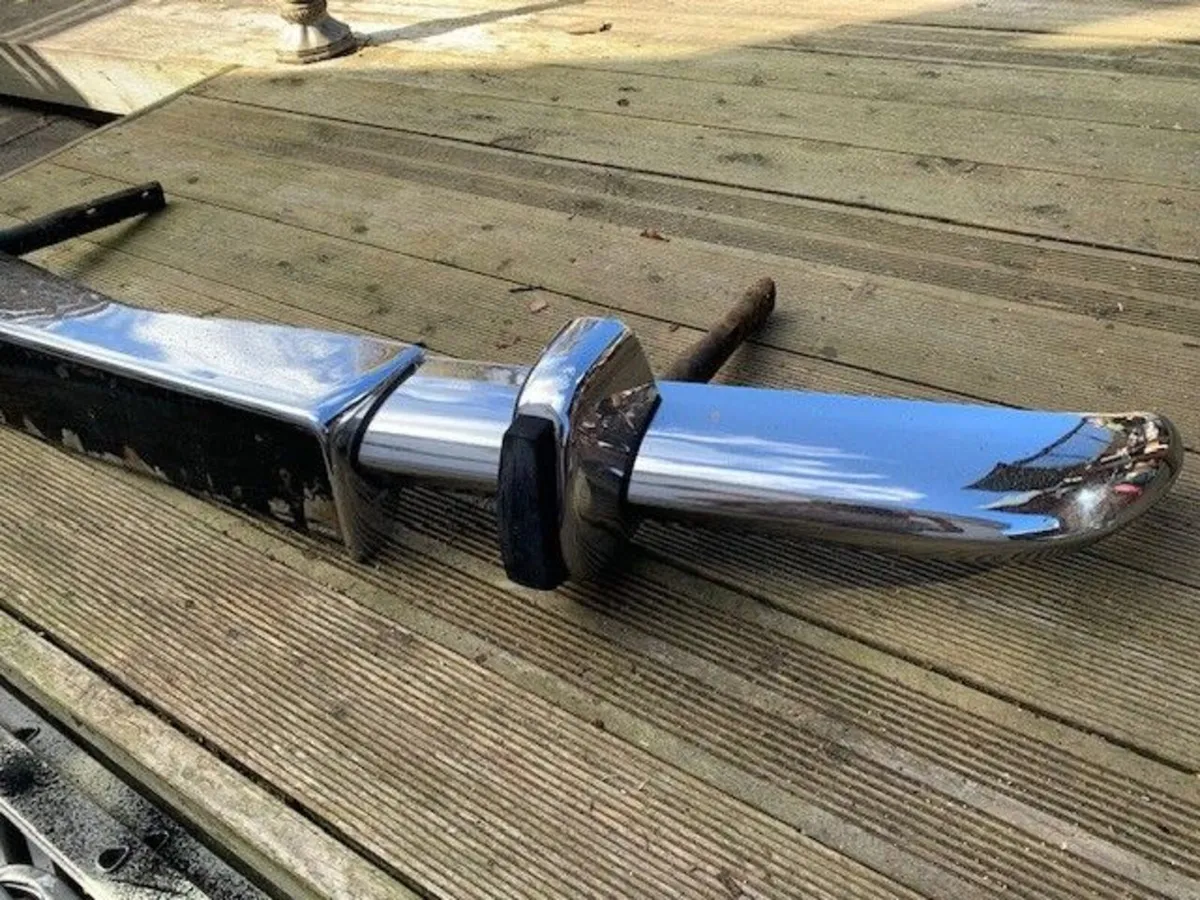 Rover P5b front Bumper - Image 3