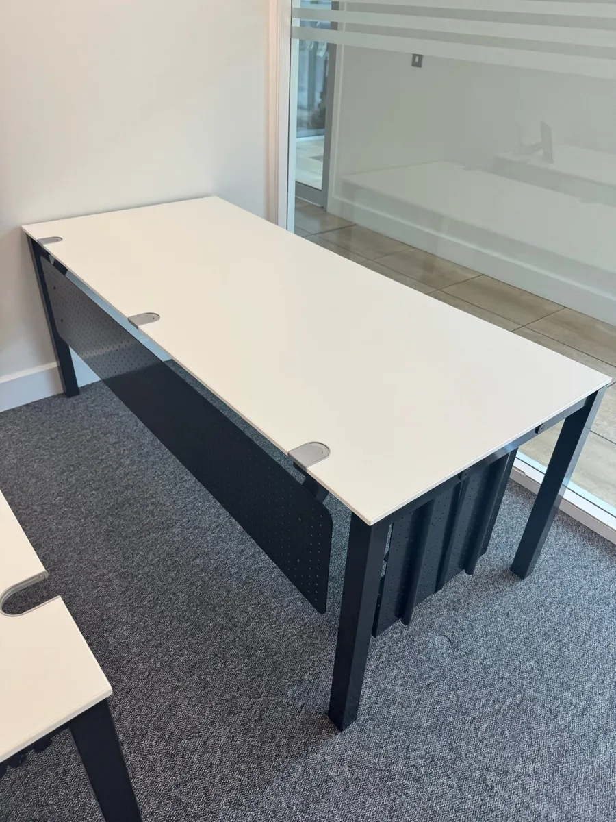 4 Large Office Desks - Excellent Condition - Image 1