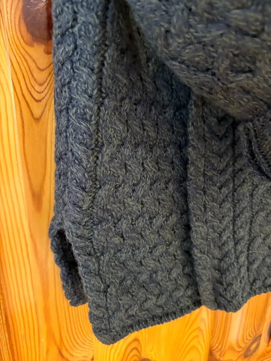 ARAN Sweater Market - Image 3