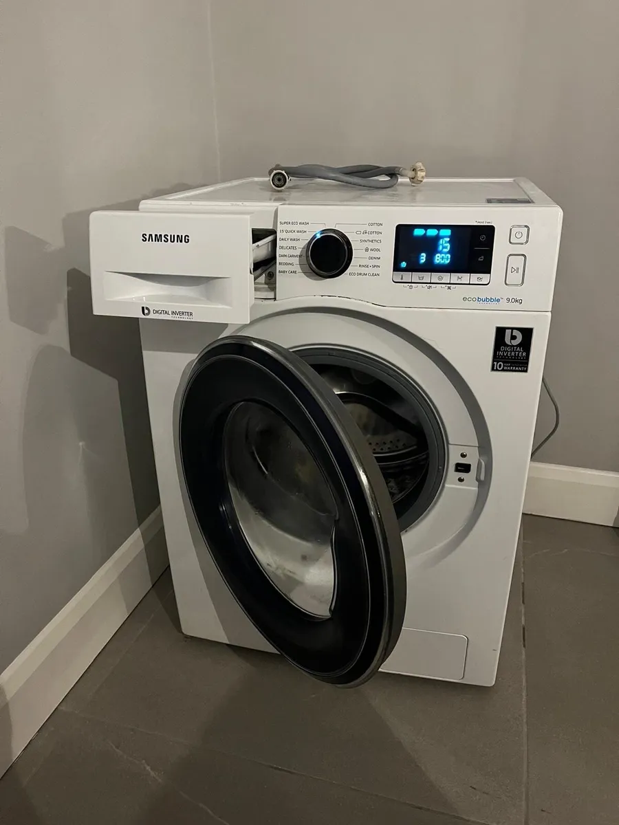 Samsung eco bubble 9kg washing machine - Image 2
