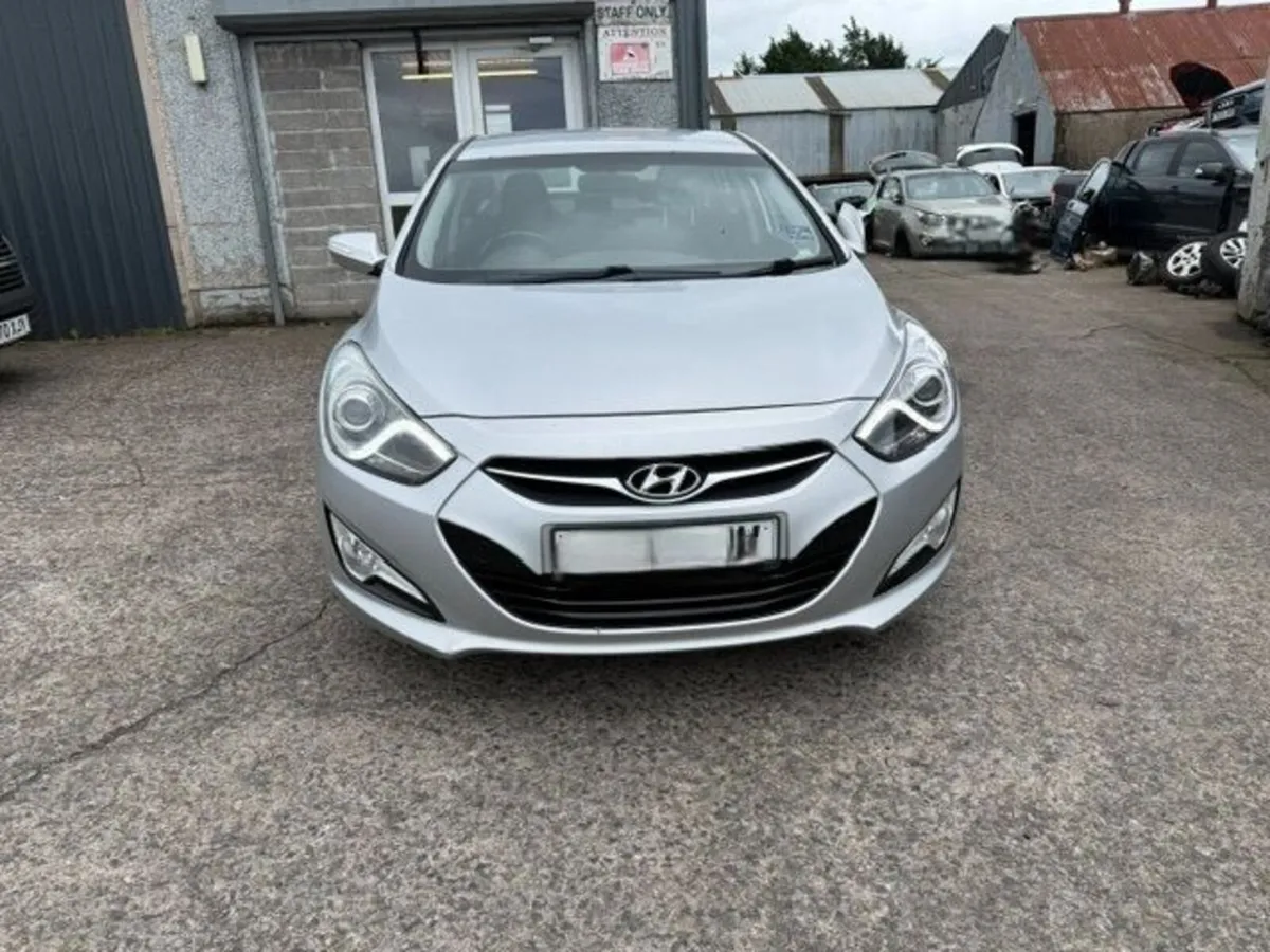 2012 HYUNDAI I40 1.7L-D - Image 1
