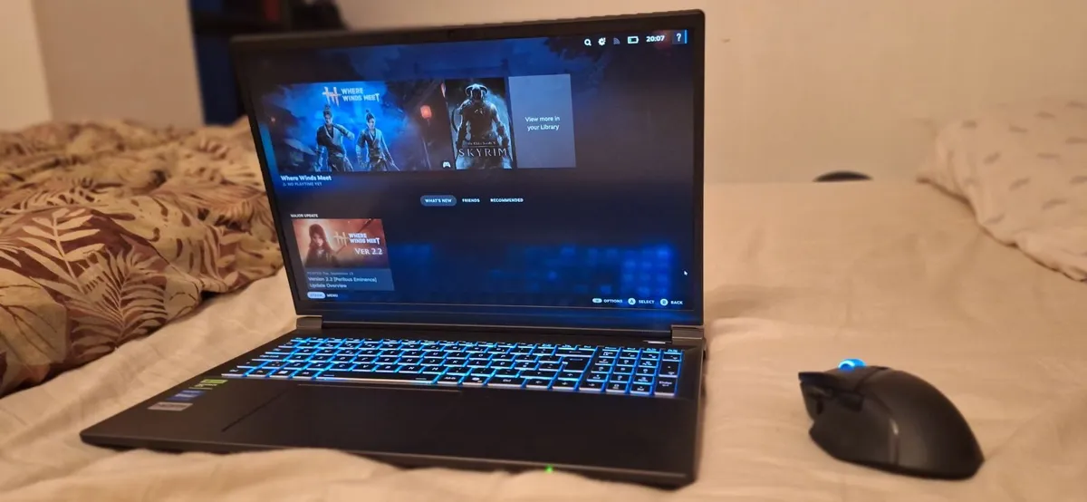 Gaming/Workstation Laptop - RTX 5070 - Like New - Image 4
