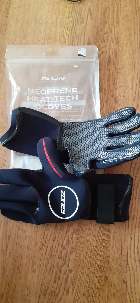 Neoprene Swimming gloves - Image 1