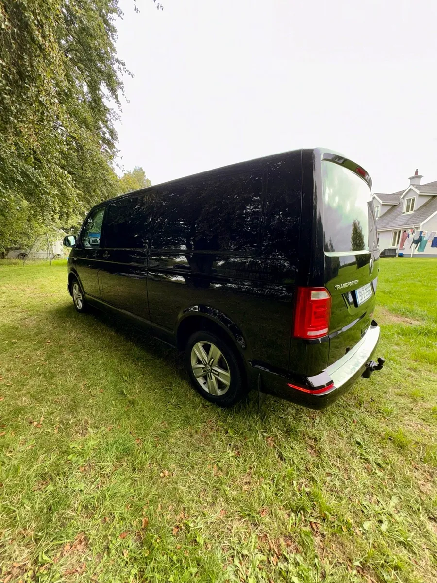 Volkswagen Transporter BiTDI 204bhp DSG 4MOTION - Image 4