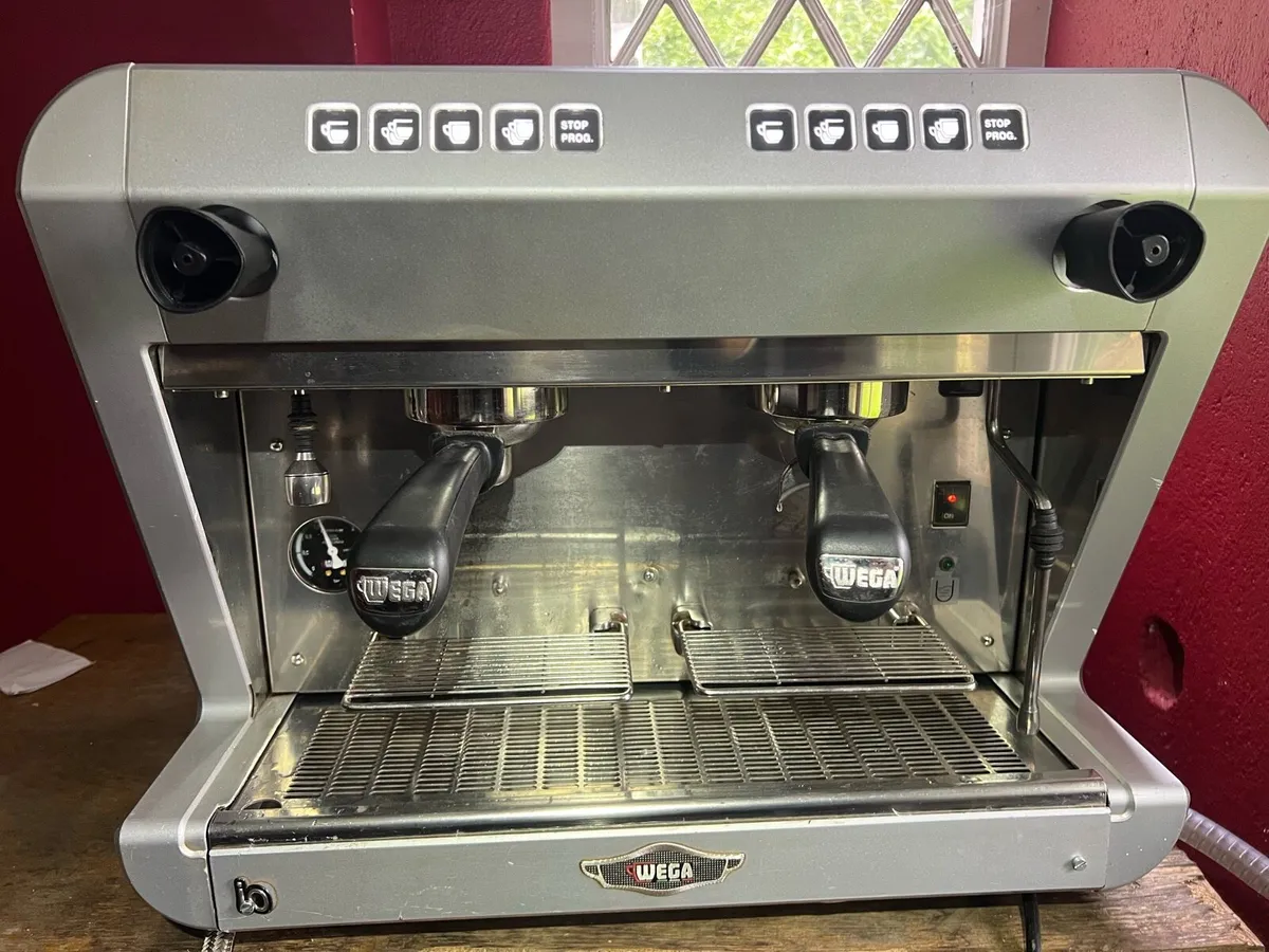 Coffee machine - Image 2