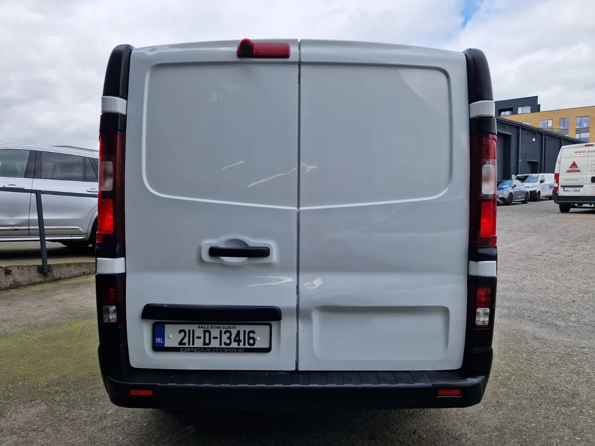 Renault Trafic 2.0 - Full Service History - Image 4