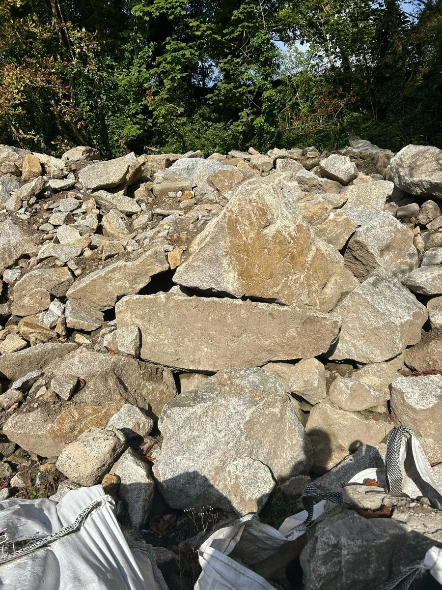 Granite boulders garden ornaments - Image 3