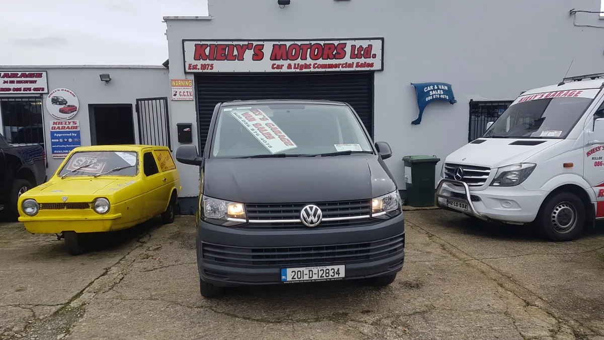 Volkswagen Transporter 201D LWB MINT VAT INVOICE - Image 2