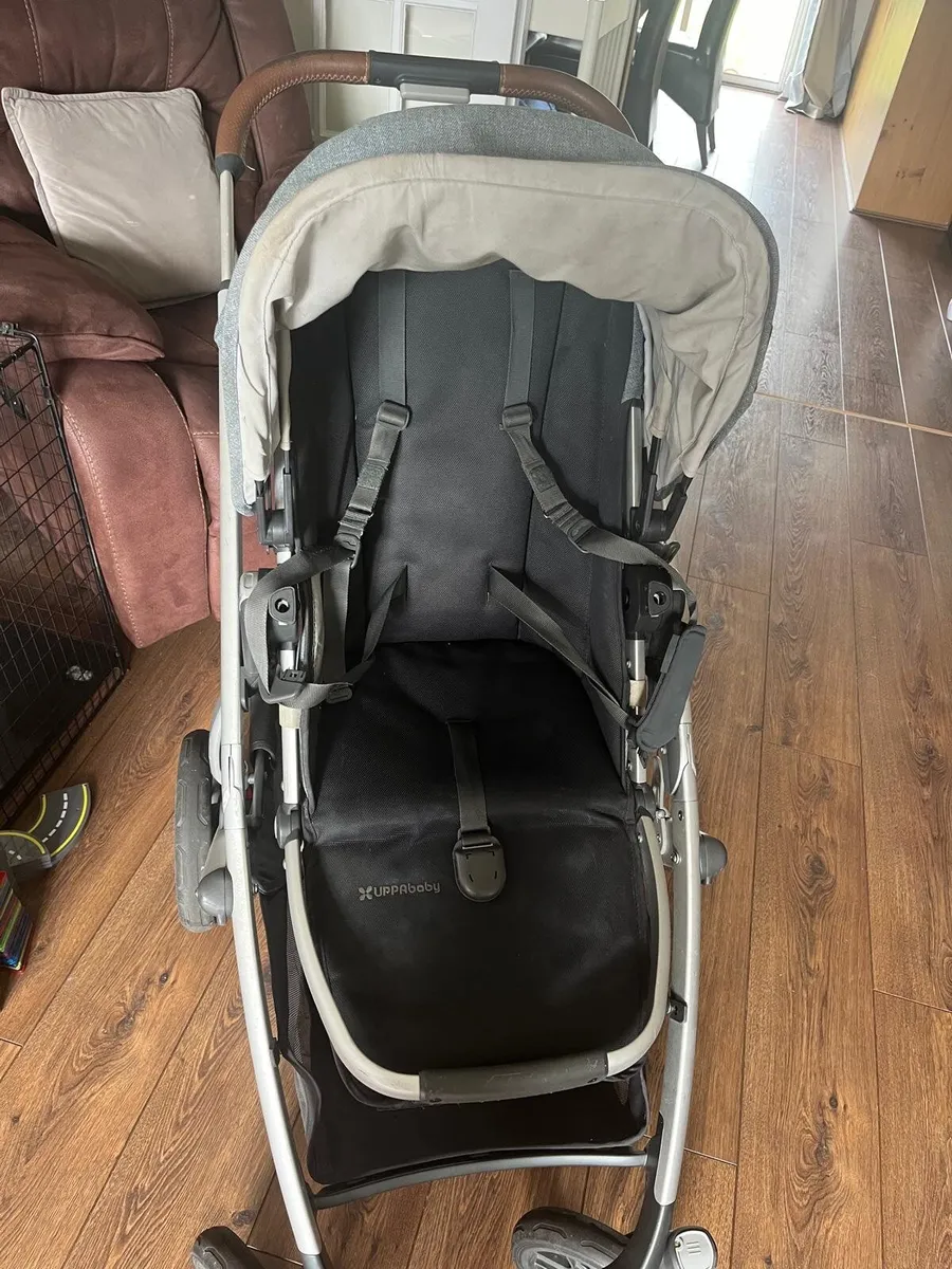 Uppababy vista 2 for sale - Image 3