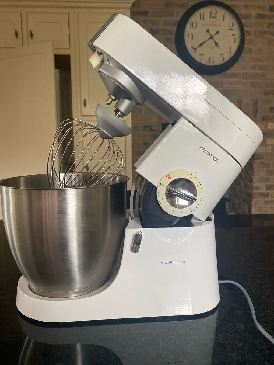 Kenwood 6.7L White Stand Mixer - Image 1