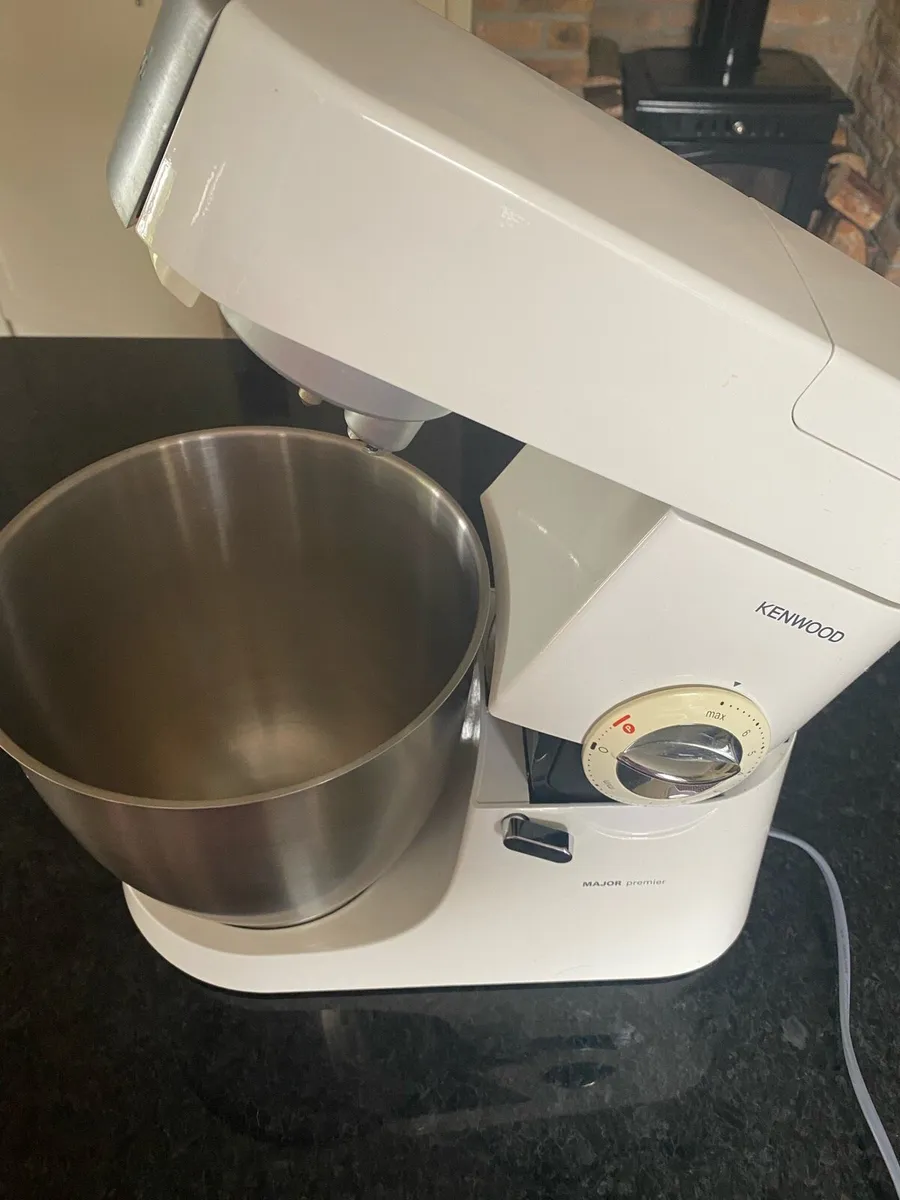 Kenwood 6.7L White Stand Mixer - Image 2