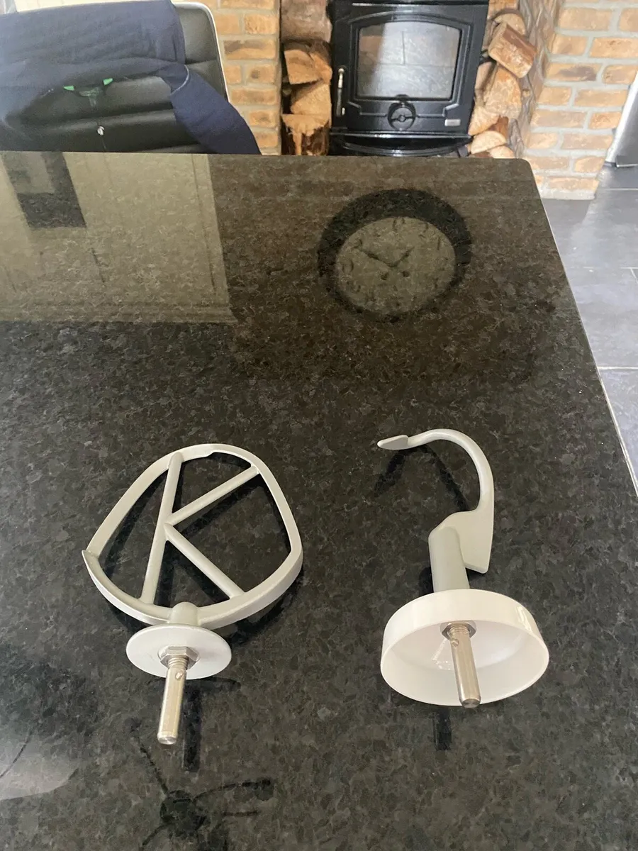 Kenwood 6.7L White Stand Mixer - Image 4