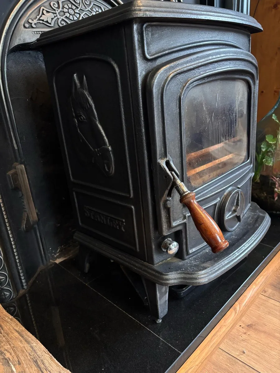 Stanley stove - Image 2