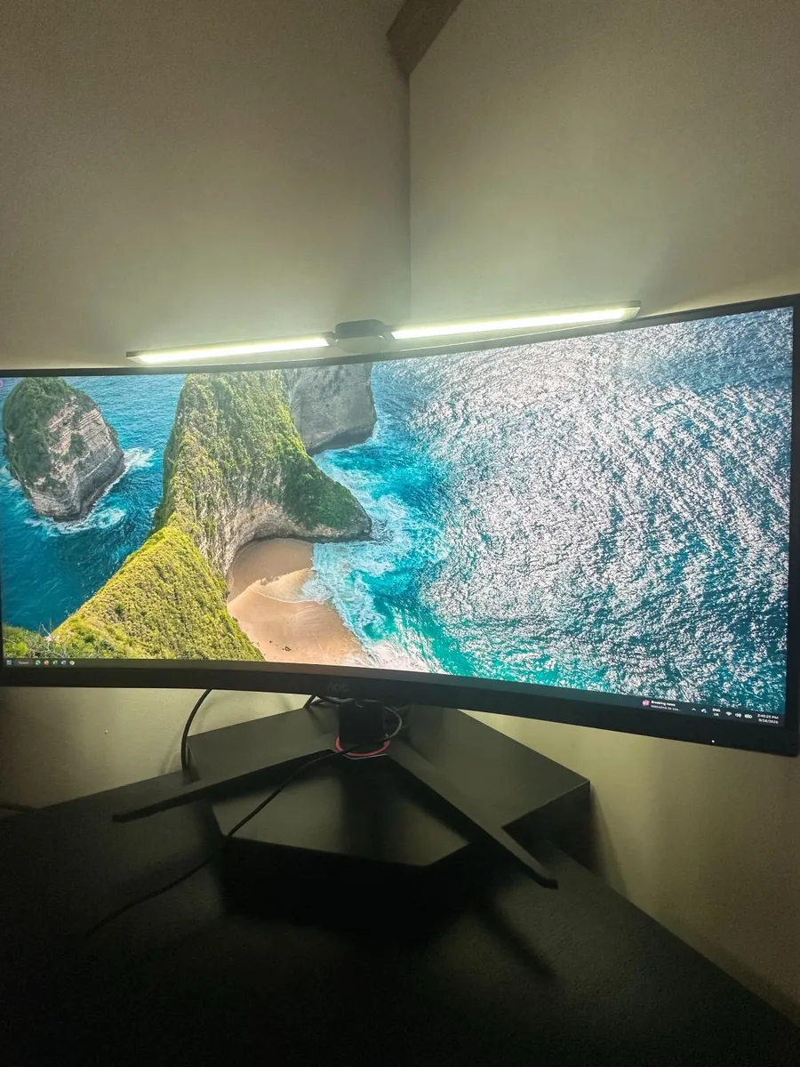 AOC Curved Ultrawide Gaming Monitor 2 Available - Image 1