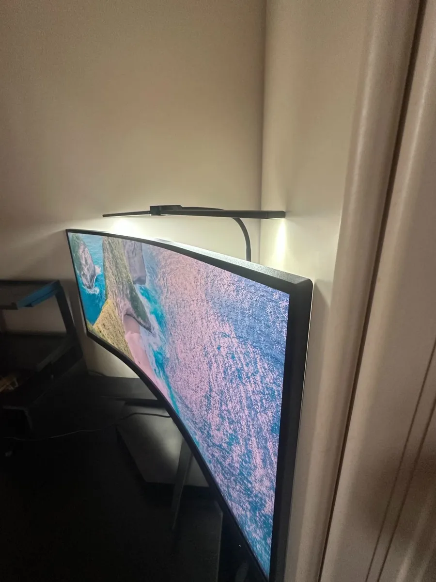 AOC Curved Ultrawide Gaming Monitor 2 Available - Image 3