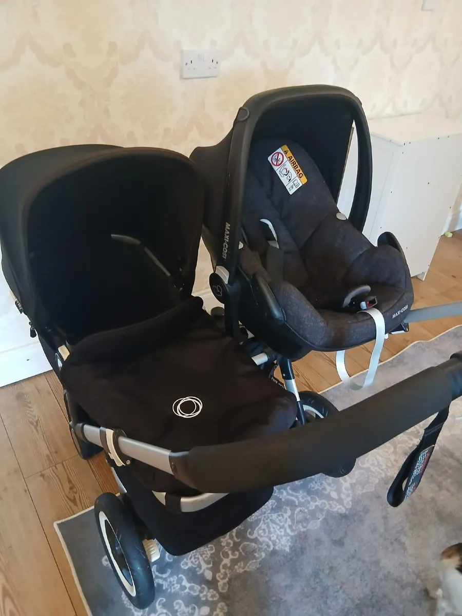 Bugaboo donkey2 double buggy - Image 1