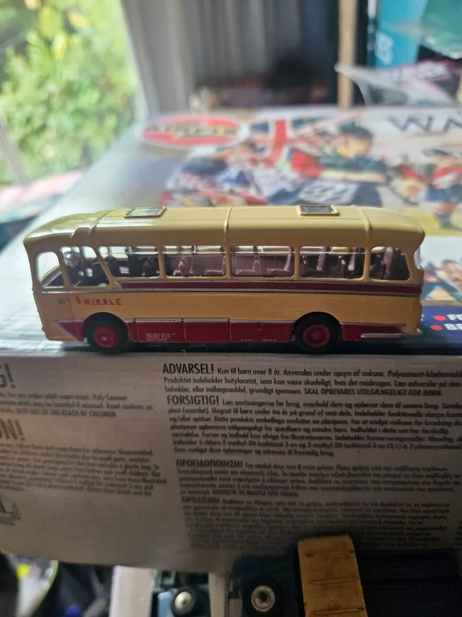 Corgi Bus - Image 2