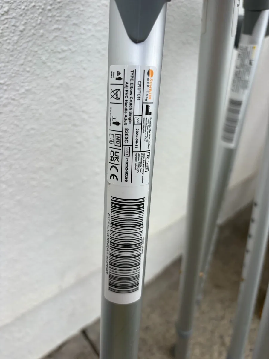 new crutches x5 for €10 - Image 3