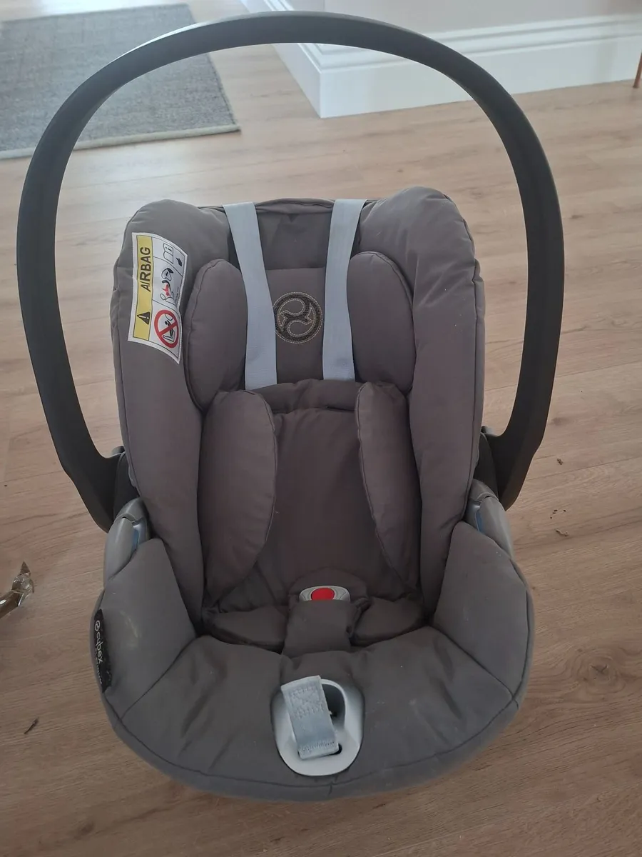 360 isofix and cybex car seat - Image 2