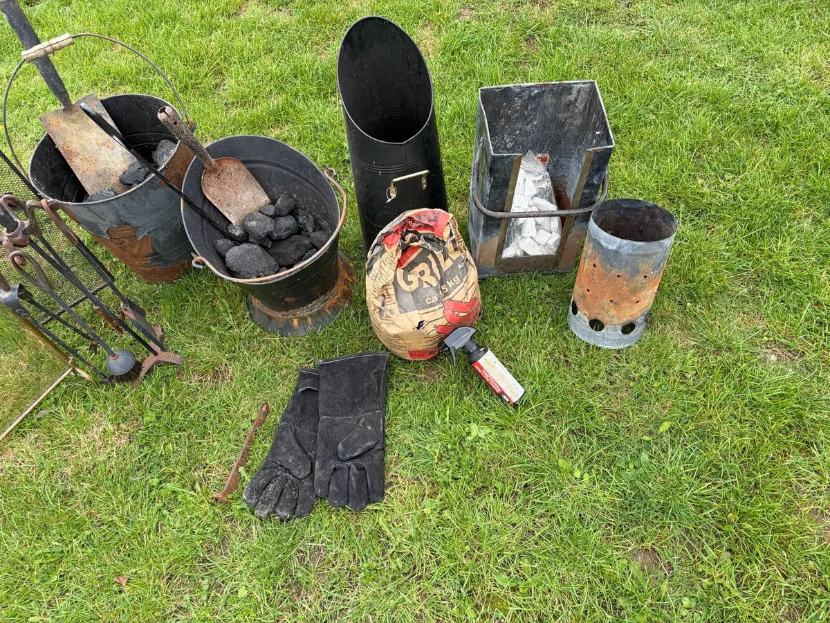 fire place items (house clear outs ) €30 all - Image 2