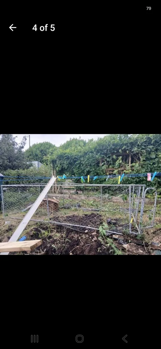 chicken run/ dog run - Image 1