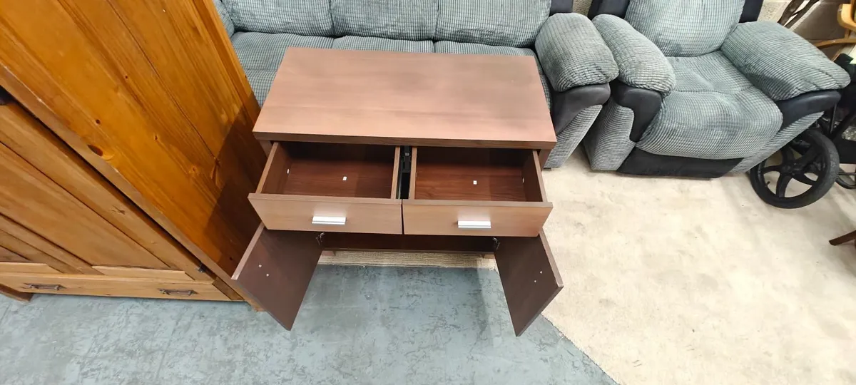 2 Door Cupboard - Image 3