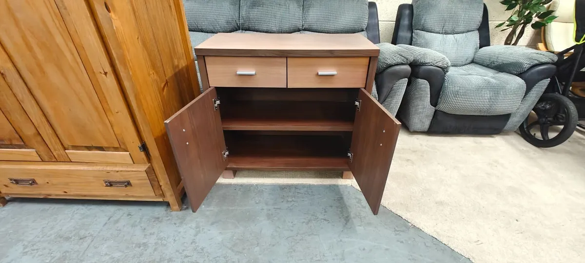 2 Door Cupboard - Image 4