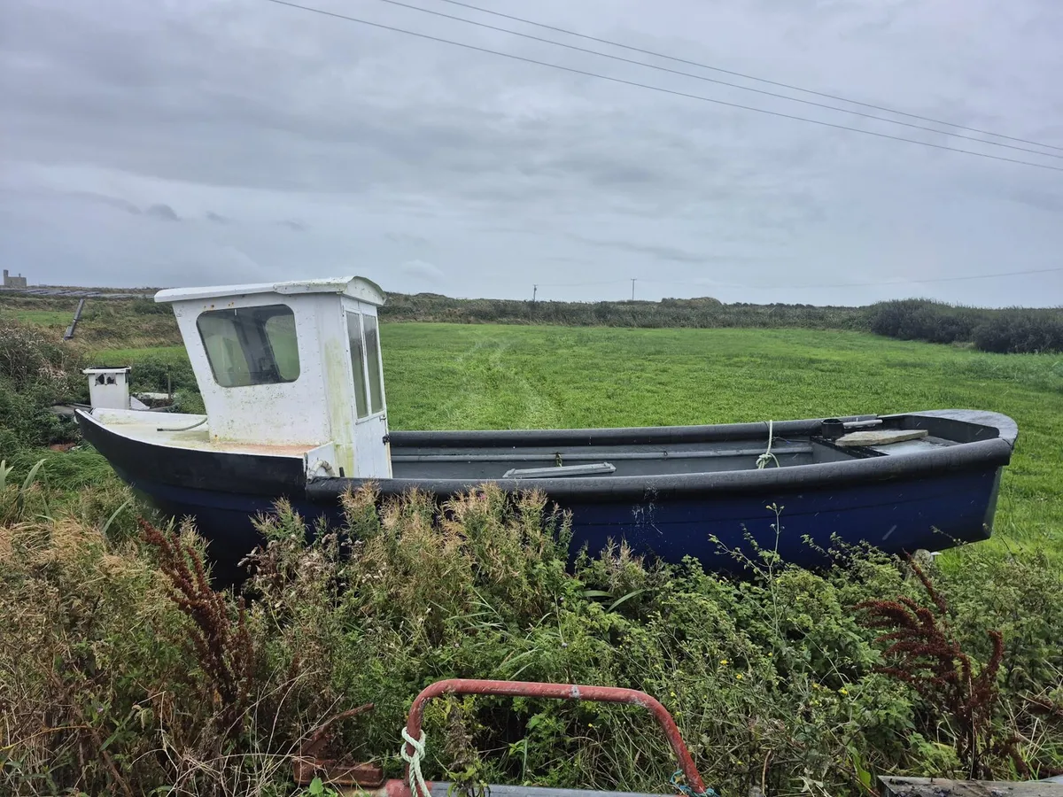 21ft boat - Image 2