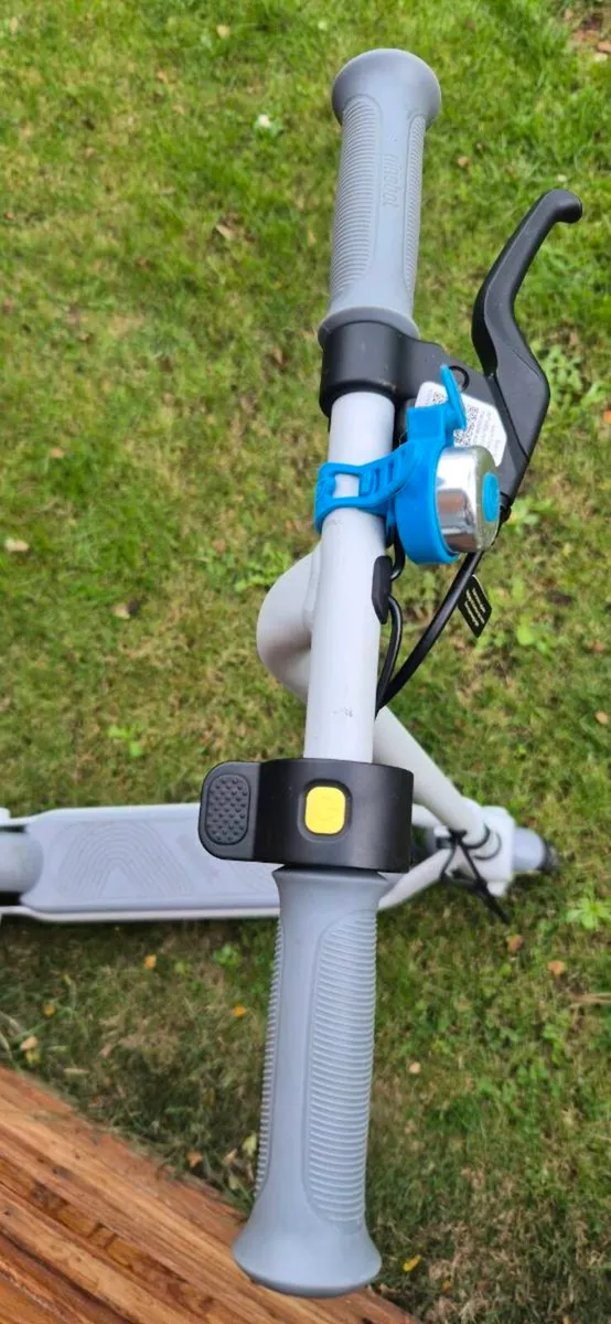 Segway Zing C10 Ninebot e scooter - Image 4