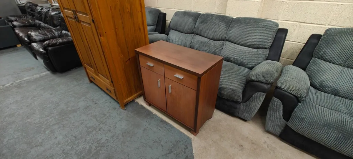 2 Door Cupboard - Image 1