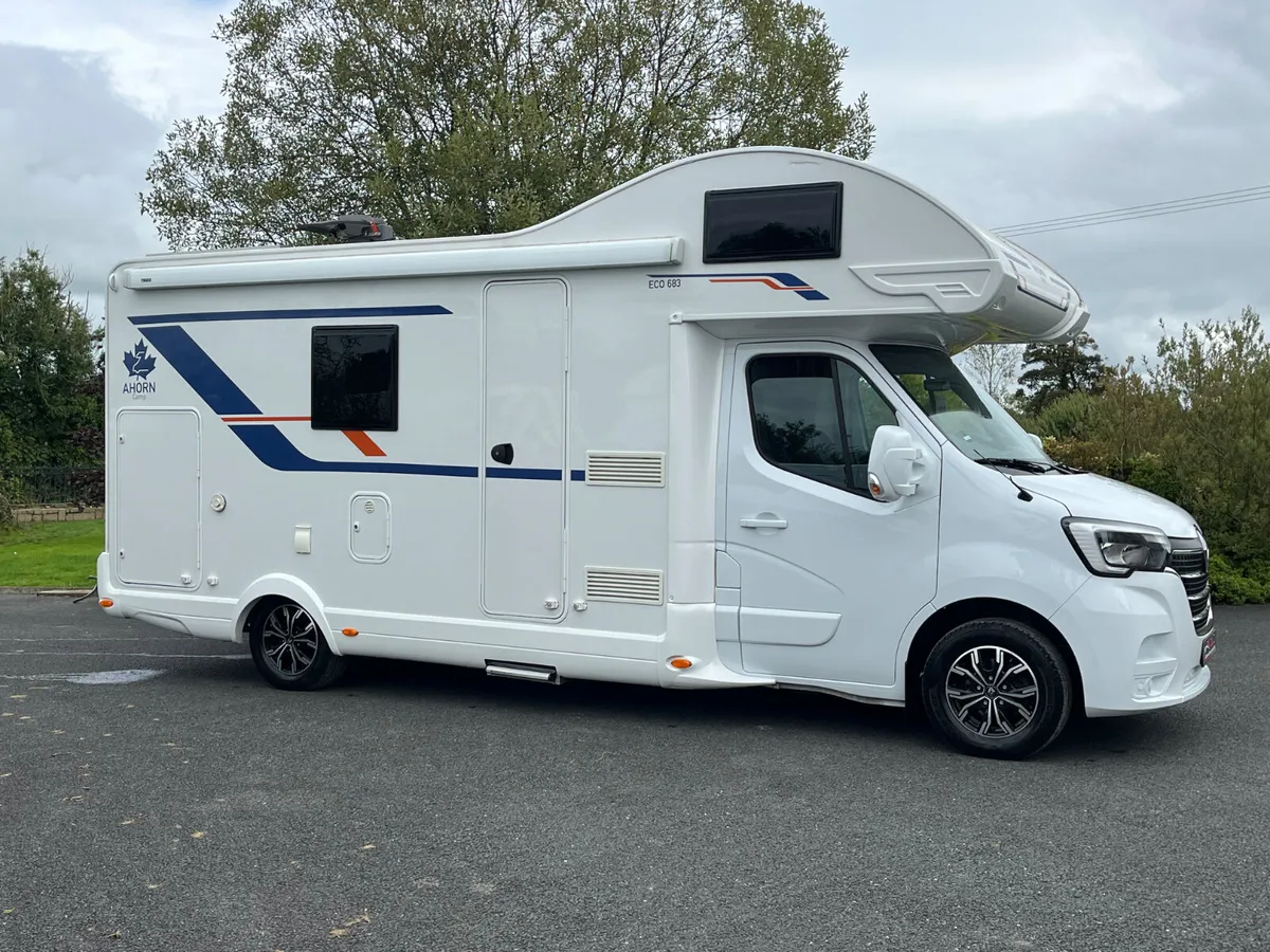 2024 RENAULT MASTER 5 BERTH CAMPERVAN - Image 3