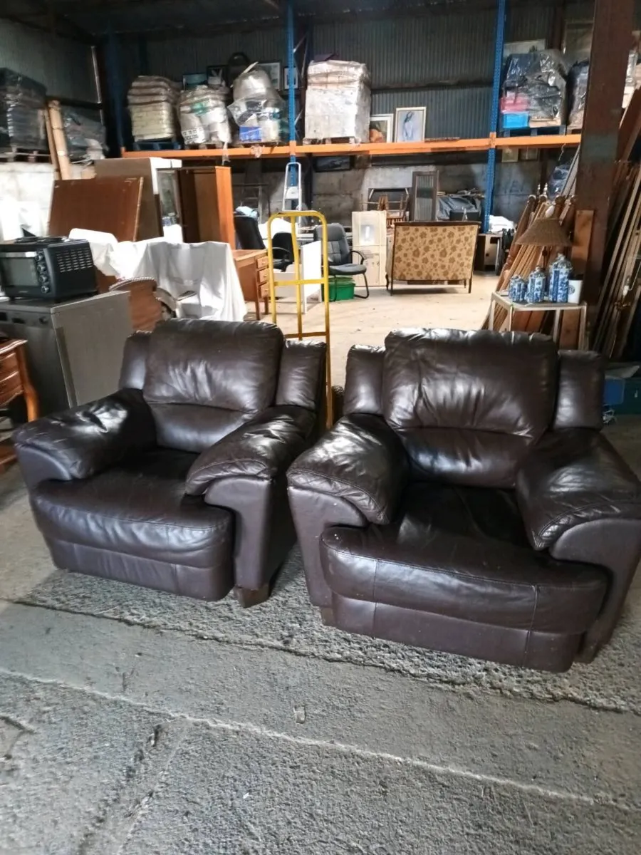 Italian Leather Suite - Image 4