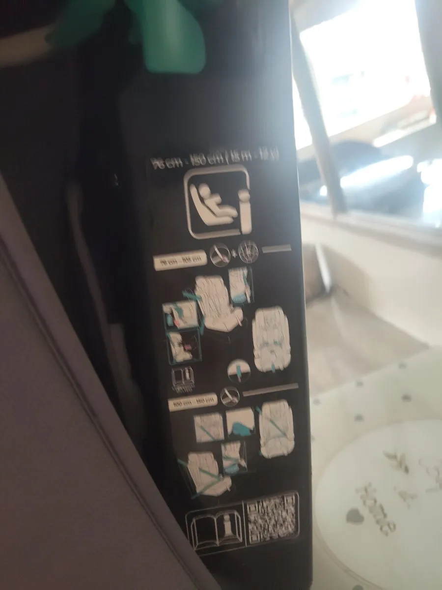 Car seat - Image 3