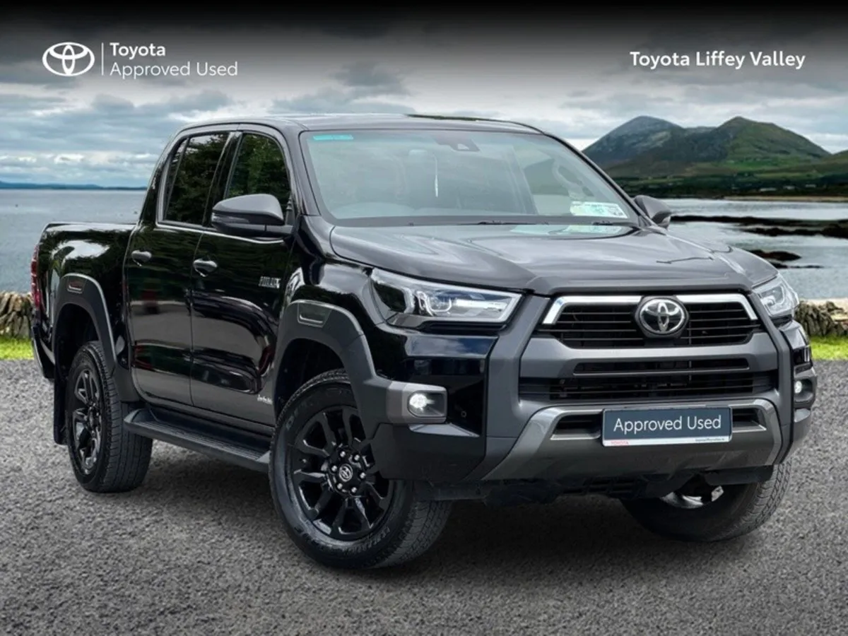 Toyota Hilux HILUX 2.8 INVINCIBLE - Image 1
