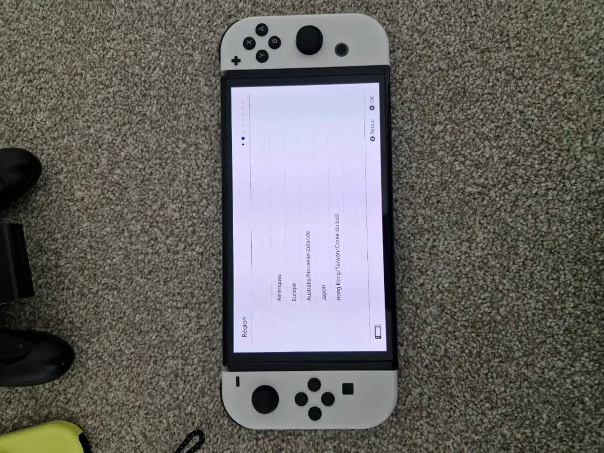 nintendo switch oled - Image 2