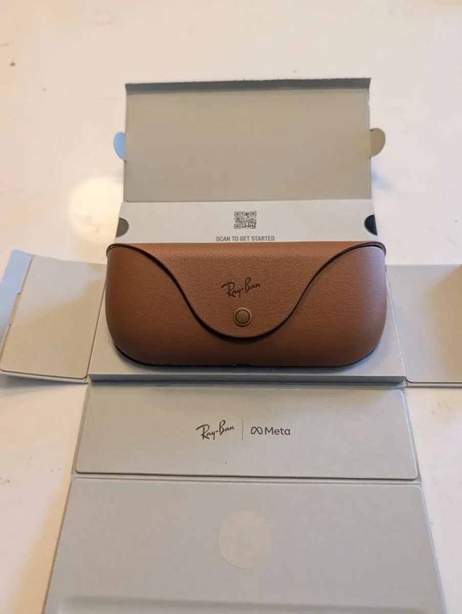 Ray-Ban Meta Gen 2 Wayfarer - Image 3
