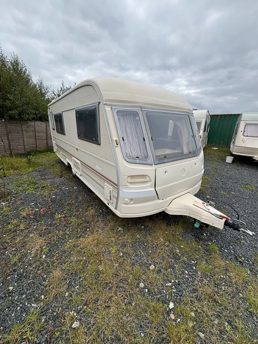 Caravan - Image 3