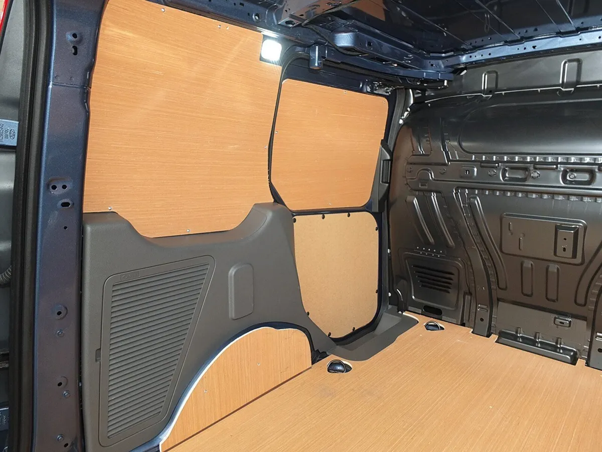 2024 Ford Transit Connect Panel Van - Image 4
