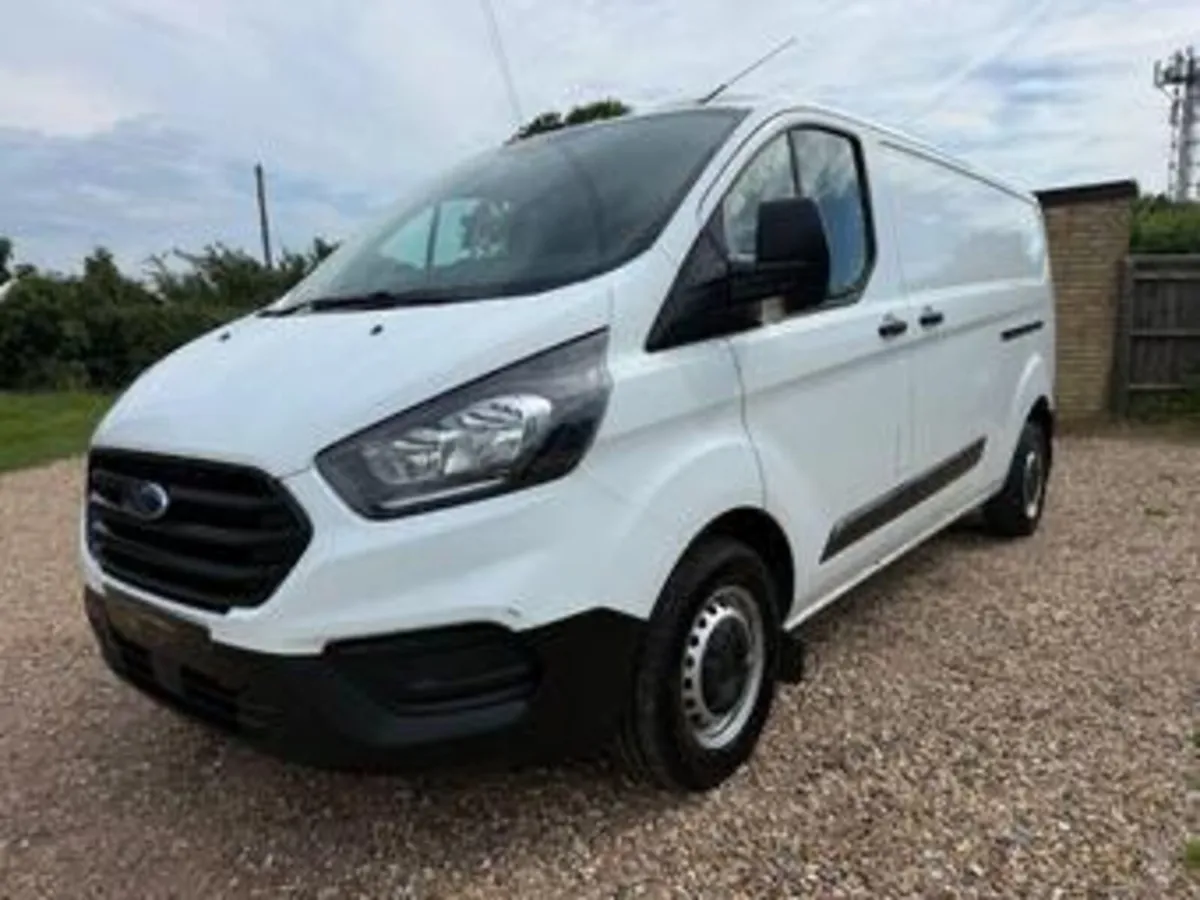 2022 Ford Transit Custom Panel Van - Image 3