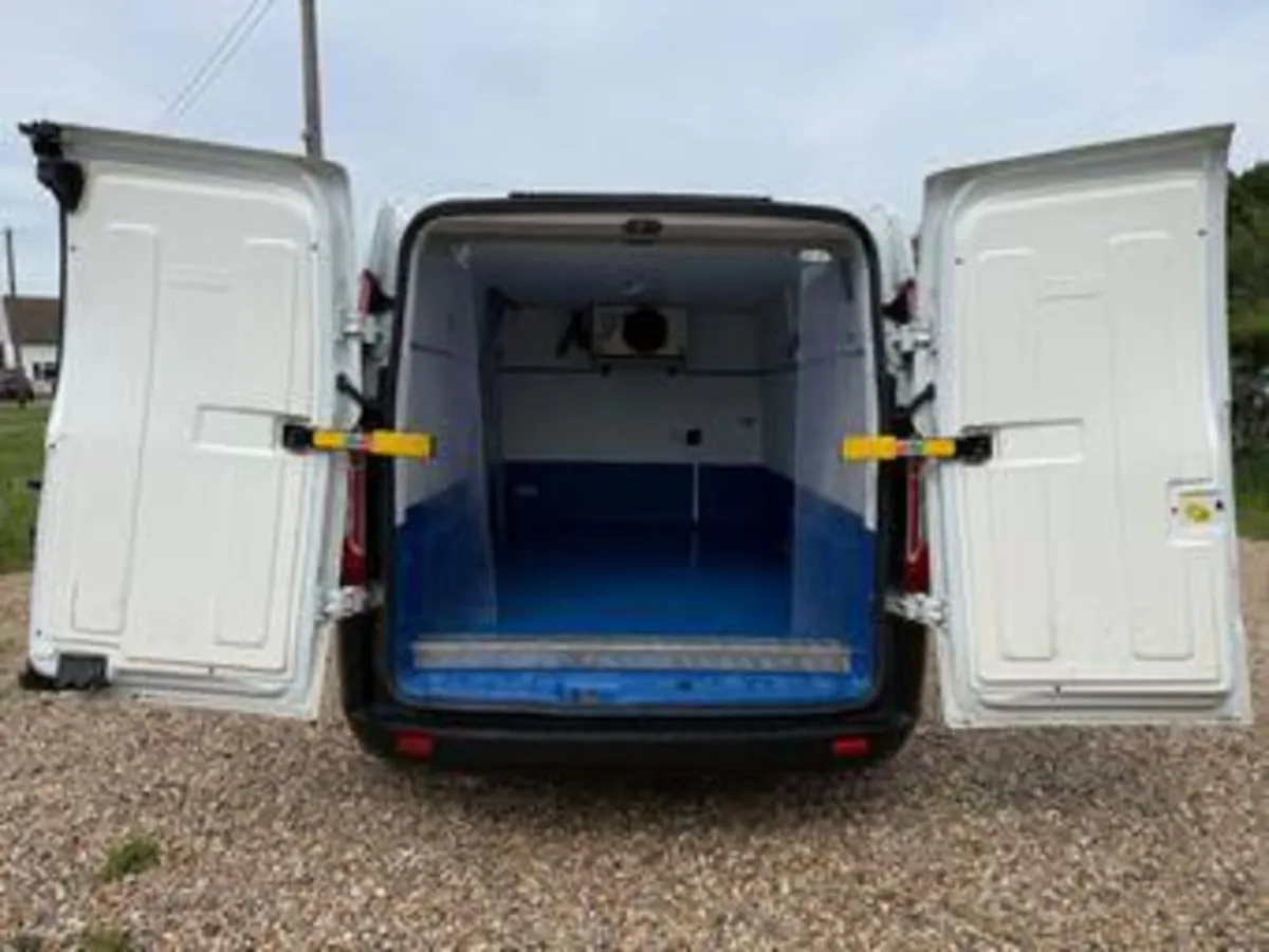 2022 Ford Transit Custom Panel Van - Image 2